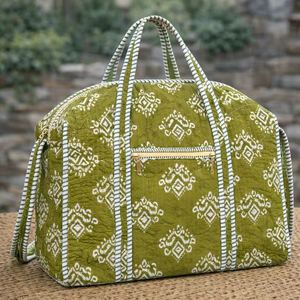 Large Bohemian Vintage Floral Duffle Bag Quilted Cotton Weekend Overnight Shoulder <b>Strap</b> Quirky Shopping Bag High Quality Custom - Product Image 1