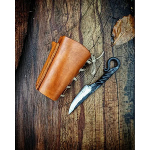 Burraq - Espada Medieval Antigua Hecha a Mano, Personalizada, OEM, Forjada a Mano en Acero al Carbono, Hoja No Ajustable, Tamaño Estándar, Multifuncional - Product Image 5