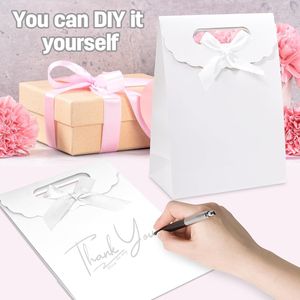 Set di 4 Sacchetti Regalo di Media Dimensione 7 X 4 X 10 Pollici con Manici per Feste, Compleanni, Matrimoni e Altre Occasioni - Product Image 4