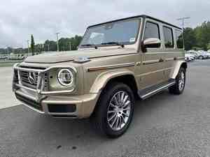 Mercedes-Benz G 550 SUV 2024 d'occasion, intérieur gauche, caméra arrière hydraulique, sièges en cuir, turbo hybride électrique - Product Image 3