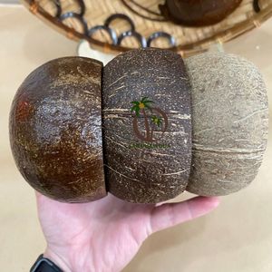 Pot en coquille de noix de coco fait main, écologique, pour la fabrication de bougies en gros / Porte-bougie en coquille de noix de coco - Product Image 2