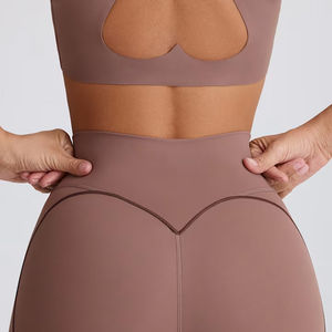 Shorts de sport actifs côtelés pour femmes, ensemble de yoga, vêtements de sport de gym en gros, short d'entraînement grande taille, soutien-gorge de sport à motif uni - Product Image 6