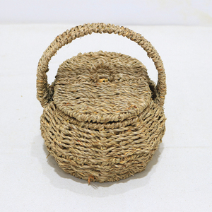 Cesta de picnic de junco marino tejida a mano, cesta de regalo y almacenamiento con asa y tapa - Product Image 3