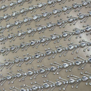 Tela de Encaje con Cuentas Hecha a Mano de Lujo, 100% Poliéster para Vestidos, Precio Directo de Fábrica - Product Image 2