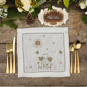Serviette de cocktail raffinée, broderie durable, réutilisable, idéale pour les dîners chics, les fêtes et les mariages rustiques. - Product Image 4