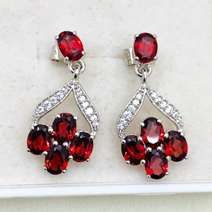 Pendientes de perlas de plata de ley premium con diseño cómodo y acabado suave a buen precio. - Product Image 2