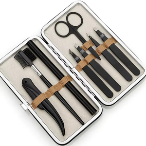 Kit de manucure 5 en 1 en acier inoxydable, étui portable, style classique, pour adultes - Product Image 1