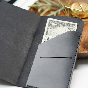 Porte-comptes en cuir véritable pour restaurant, avec logo personnalisé, présentoir de factures pour serveur, dossier de factures LBH-0073 - Product Image 4