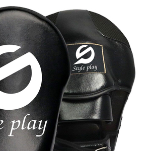 High Quality PU Leather Lightweight <b>Hook</b> Loop Closure Boxing Focus Pads Professional Made PU Leather Focus Mitts - Product Image 5