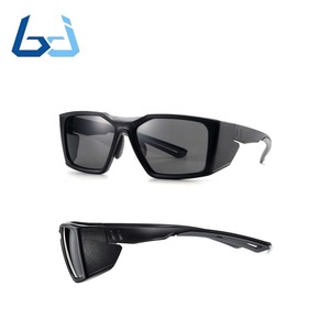 Montura de gafas de seguridad antivaho Borjye J188 ópticas - Product Image 1