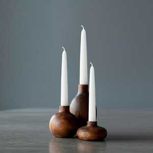 Juego de Portavelas Cónicos de Madera Hechos a Mano para Decoración del Hogar y Bodas - Product Image 1