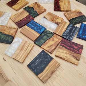 Ensemble de sous-verres en bois d'acacia et résine époxy de designer, sous-verres en bois de qualité supérieure pour la cuisine, la salle à manger, le bar et l'accueil des invités - Product Image 5
