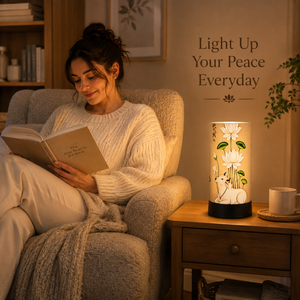 Lámpara de Mesa Decorativa con Estampado de Vaca Lotus, Pantalla de Tela Hecha a Mano, Lámpara LED de Noche para Mesita de Noche, Decoración del Hogar, Regalo para Sala de Estar u Oficina - Product Image 2