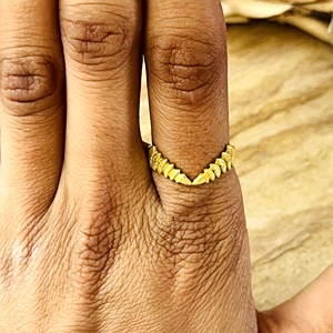 Nouvelle bague en laiton plaqué or 18 carats en forme de V, motif feuille de laurier, style bohème, très demandée pour femmes, vente en gros/OEM/ODM - Product Image 4