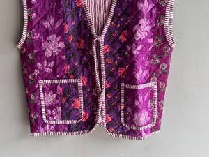 Floral <b>Quilted</b> Sleeveless Vest V-Neck Women's <b>Jacket</b> With Pockets Regular Length Autumn Wear Printed <b>Pattern</b> Purple GIFT FOR HER - Product Image 5