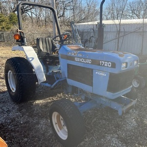 Venta Directa de Fábrica, Tractor New Hollandds 1720, Precio Económico, Máquina Confiable y Eficiente para Uso Agrícola y de Jardinería - Product Image 1
