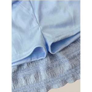 Ensemble coordonné bleu ciel à volants smockés, jupe mini étagée texturée et camisole, ensemble deux pièces d'été serein à volants smockés - Product Image 5