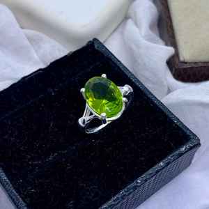 Anillo de plata de ley 925 con peridoto verde, hecho a mano, anillo de piedra de nacimiento de agosto, joyería con gema natural, regalo para mujer - Product Image 2