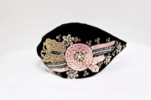 Diadema ancha bordada y con cuentas hecha a mano para mujer, diseño floral de flamenco, accesorio para el cabello para regalo de fiesta - Product Image 5