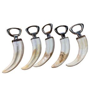 Abridor de Botellas Tradicional de Cuerno de Búfalo, Rústico, Hecho a Mano, Herramienta para Abrir Cervezas, Accesorio de Regalo, Colección - Product Image 1