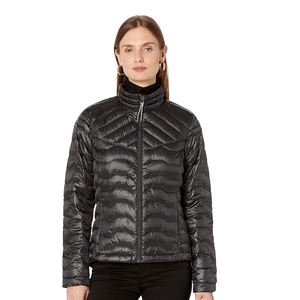 Veste matelassée décontractée pour femme, coupe ajustée et doublure en matière douce - Product Image 1