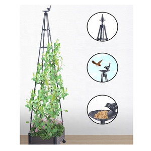 Ensemble de jardinières sur roulettes en forme de tour de fleurs - Product Image 1