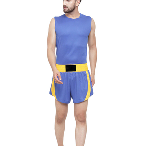 Ensemble gilet et short de boxe bleus sans manches avec bordure jaune, respirant, coupe élastique, pour hommes adultes, équipement de sport de protection - Product Image 1