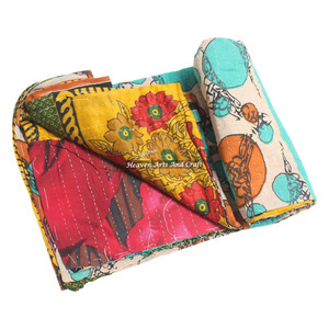Kantha Sari Blanket Old Kantha <b>Throw</b> Indian Reversible Hand Stitched Heavy <b>Throw</b> Old Sari Blanket Patch Work Heavy 3 To 5 Layers - Product Image 5