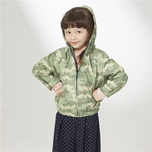 ODM Kids Summer Autumn Chaqueta impermeable para niños con capucha - Product Image 3