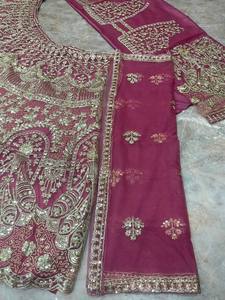 LAHENGA CHOLI DUPATTA en tissu filet papillon avec broderie de sequins, style moderne, pour soirée, longueur ras du sol, séchage rapide - Product Image 6