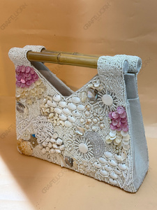 Bolso de Mano Hecho a Mano con Cuentas de Conchas Marinas y Asa de Bambú, Bolso de Playa Costero, Bolso de Perlas y Conchas, Bolso de Moda para Mujer, Venta al Por Mayor - Product Image 3
