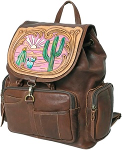 Sac à dos élégant en cuir de vachette sculpté de style occidental usiné à la main en PC avec fermeture à glissière pour une utilisation en extérieur - Product Image 2