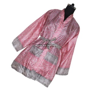 KS013 Robe longue kimono bohème indienne faite à la main en soie vintage imprimée florale, vêtement de nuit, peignoir, robe de plage ethnique d'été - Product Image 2