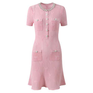 Vestido Polo Esencial de Verano para Mujer - Tela Piqué Transpirable - Vestido Mini Informal para Dama con Ribete a Rayas Personalizado - Product Image 1