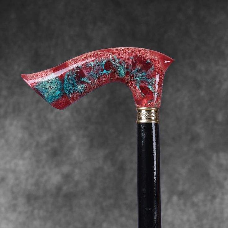 identique à l'image