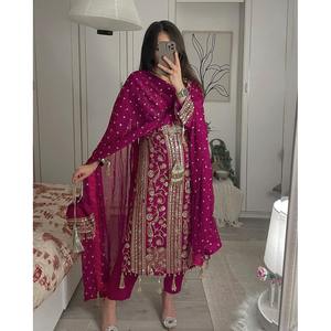 ชุดปาร์ตี้ผ้าจอร์เจีย - Product Image 1