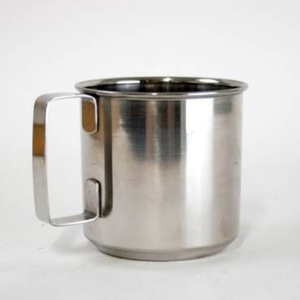 Mug à bière en acier inoxydable incassable de 500 ml, à double paroi, isolé sous vide, avec poignée ergonomique pour bar - Vente en gros - Product Image 4