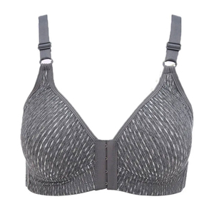 Soutien-gorge de sport respirant sans coutures pour femmes grandes tailles, avec bretelles en T, en spandex/nylon, offrant un maintien élevé, idéal pour le fitness. - Product Image 1