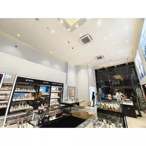 Design d'intérieur de boutique de montres haut de gamme, décoration de showroom de luxe, vitrines personnalisées, présentoirs en verre, installation d'éclairage LED intelligent - Product Image 5