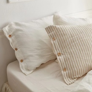 Housse de coussin rectangulaire en lin et coton rayé avec fermeture boutonnée, style nordique, décoration d'intérieur - Product Image 1