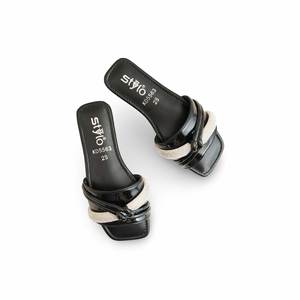 KD5563รองเท้ากีฬาแบบทางการสีดำเด็กผู้หญิง - Product Image 1