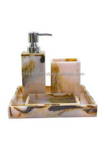 Ensemble d'accessoires de salle de bain en résine époxy de luxe faits à la main, 4 pièces, design moderne, organisateur de bain - Product Image 4