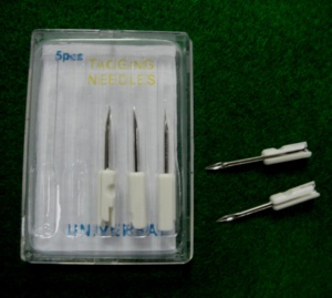 DK-387N เข็มแท็กกิ้ง 5 ชิ้น เหล็กมาตรฐาน ทนทาน ด้ามจับสีน้ำเงิน ใช้ได้กับปืนแท็กกิ้งทั่วไป - Product Image 2
