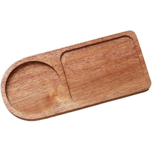 Ensemble de plateaux de service en bois en forme de cloche de Noël personnalisés avec finition émaillée à carreaux rouges et épandeur métallique à clochettes pour les fêtes de fin d'année - Product Image 4