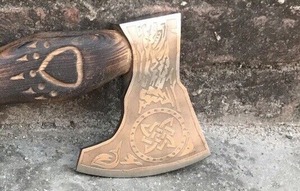 Hacha Vikinga Tomahawk de BA Enterprises |   Cuchillo de Acero con Alto Contenido de Carbono Forjado a Mano de 16 Pulgadas con Funda de Cuero y Madera de Palisandro |   Grado Industrial DIY - Product Image 4
