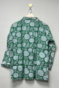 Ensemble de pyjama en coton écologique à fleurs vertes pour femmes, imprimé botanique, vêtements de nuit boutonnés, ensemble de détente assorti, pyjamas doux - Product Image 4