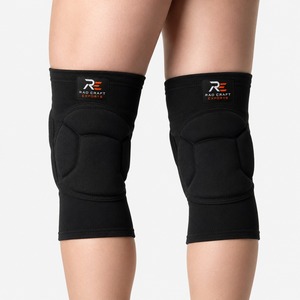 Durable <b>Knee</b> Pads Featuring Soft Cushioning Breathable Material And Secure Fit For Everyday Performance - Product Image 3