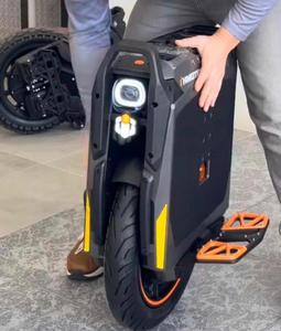 OFERTA GLOBAL AUTÉNTICA PARA EL NUEVO In-Motion Adventure Pro P6 2026, Motor de Alto Torque de 900w de Potencia Máxima, Velocidad de 43 mph, en Stock - Product Image 2