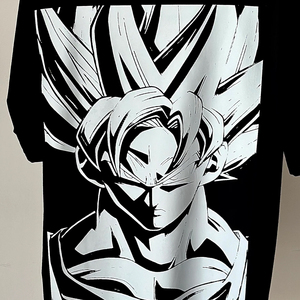 Camiseta de punto estampada de poliéster para hombre, cuello en V, manga corta, de secado rápido, ecológica, estilo urbano, proveedor, sublimación personalizada - Product Image 2