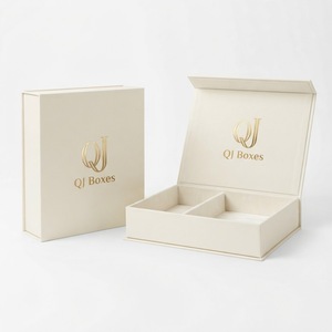 Emballage de luxe vert avec couvercle à rabat, boîtes rigides en carton personnalisées, boîtes pliantes avec fermeture magnétique, boîte cadeau - Product Image 4
